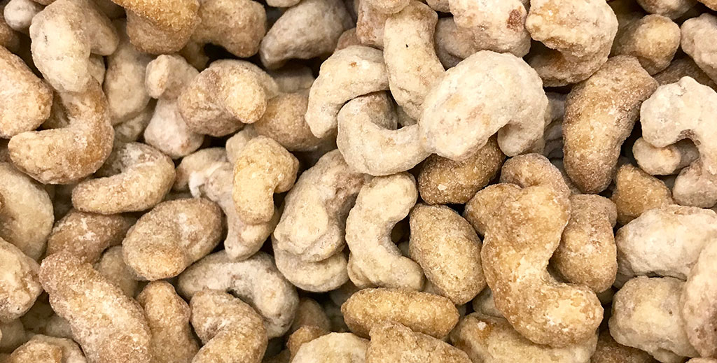 Honey Roasted Cashews - Beyond The Chicken Coop